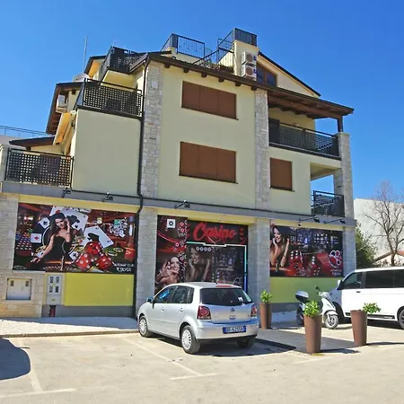 Apartman Alessio *